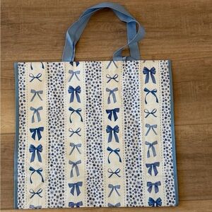 Floral bow print reusable tote bag